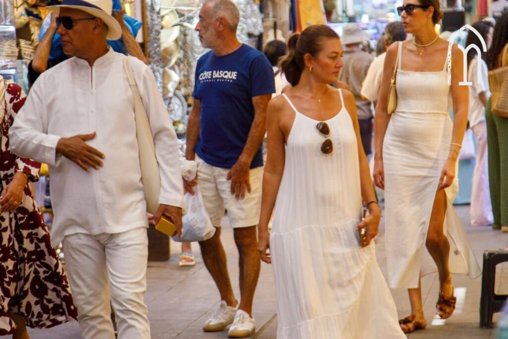 Fabrics and Colors Guide for Men