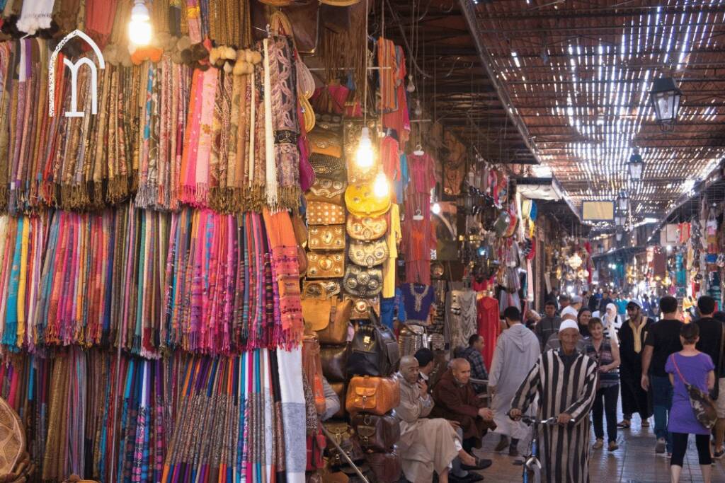 How to Stay Comfortable in the Marrakech Market?